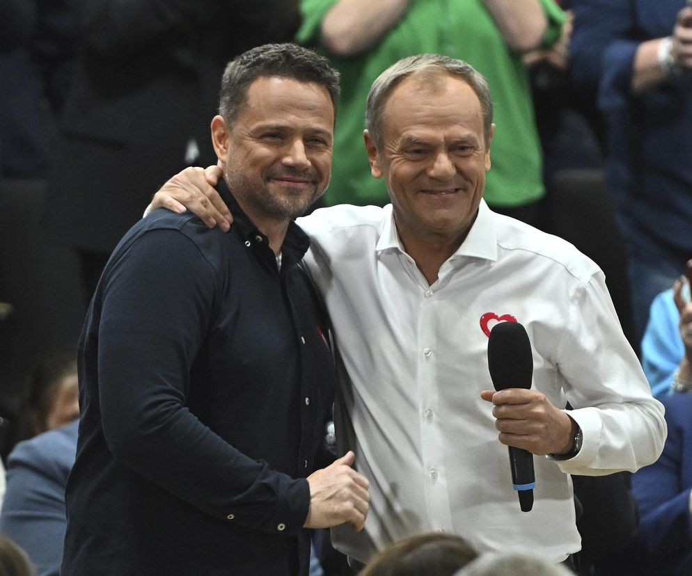 Rafał Trzaskowski,  Donald Tusk