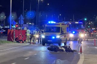 Dramat na Bemowie. Busem wjechał w motocyklistę i uciekł