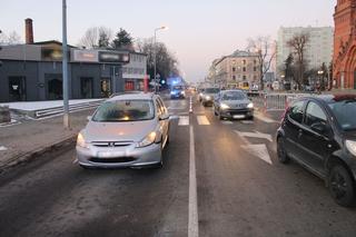 Potrącenie pieszego na oznakowanym przejściu w centrum Tarnowa