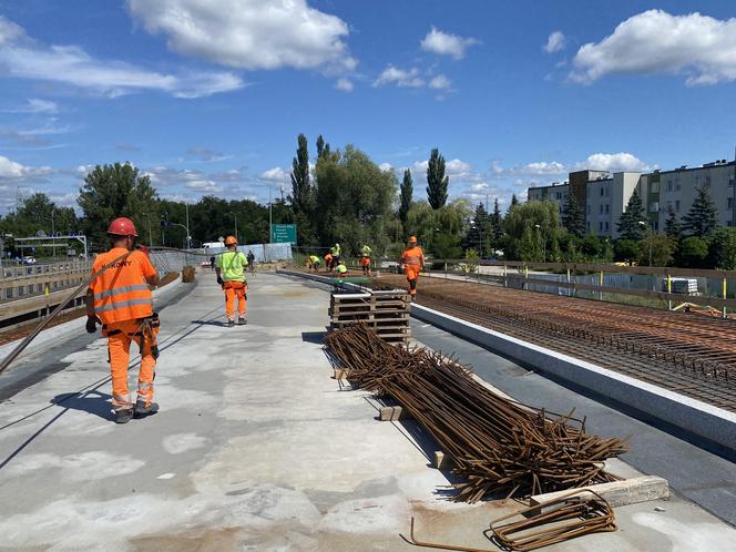 Jak idą prace przy wschodniej nitce wiaduktu przy ul. Zjednoczenia? Sprawdziliśmy