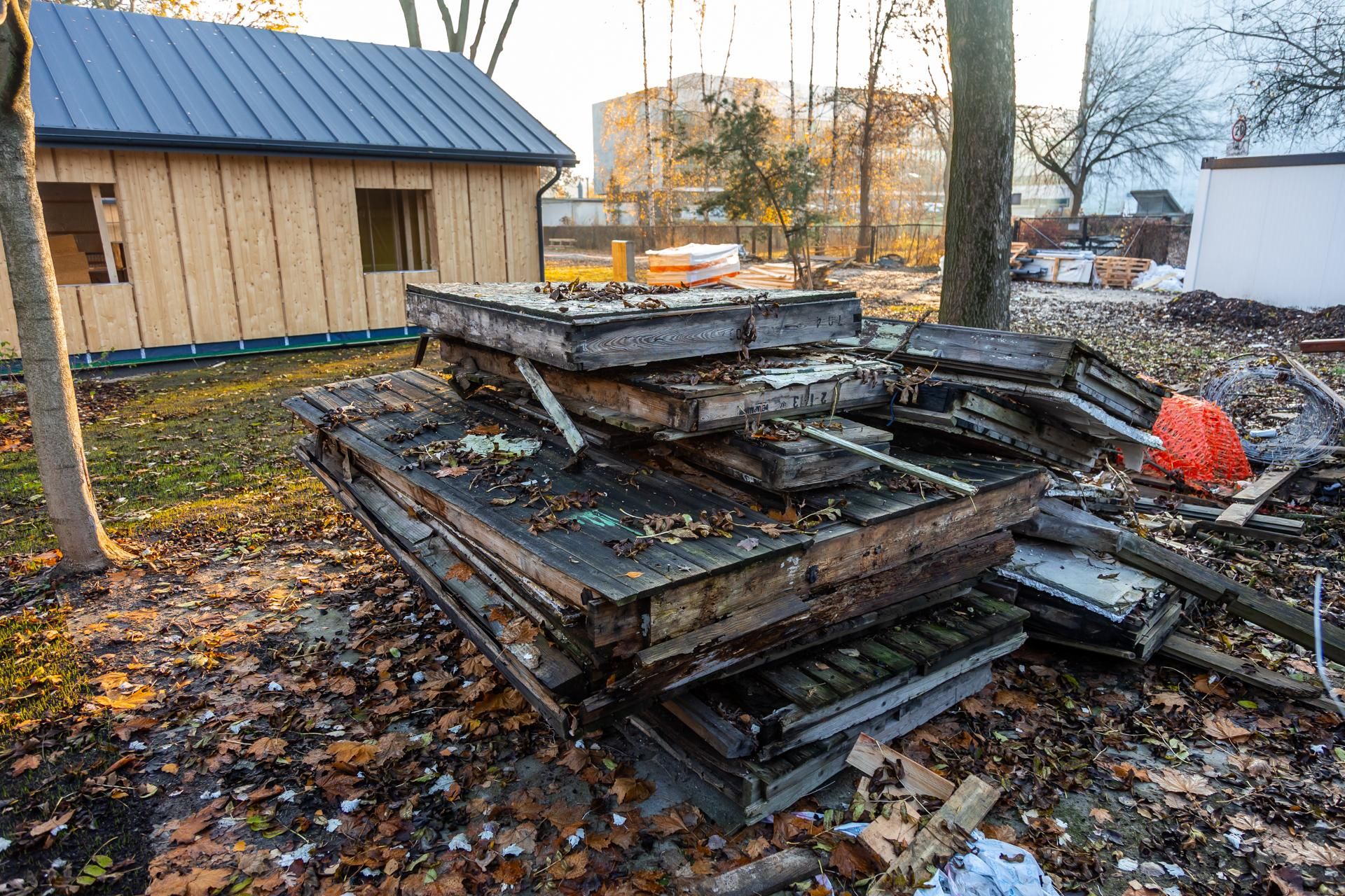 Odbudowa domków fińskich na Polu Mokotowskim