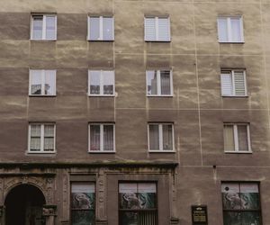 Renesansowy portal w bloku w Świdnicy