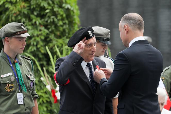 Spotkanie Andrzeja Dudy i Rafała Trzaskowskiego z powstańcami warszawskimi