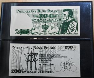 Wystawa banknotów opozycji antykomunistycznej w Szczecinie 