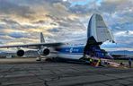 Rosyjski AN-124-100 firmy Volga-Dnepr