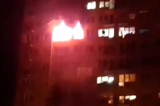 Toruń: Pożar mieszkania przy Gagarina. Trzy osoby w szpitalu