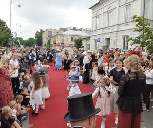 Siedlczanie mogli wsiąść w wehikuł czasu i zobaczyć ulicę Pułaskiego - Piękną sprzed stu lat