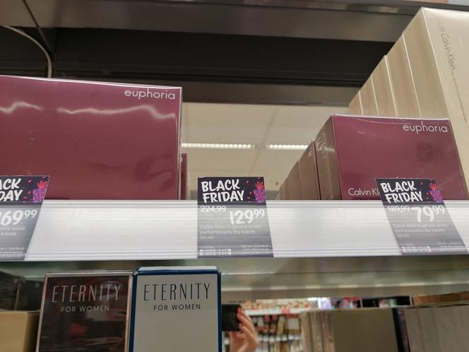  Black Friday w Rossmannie. Do -65% na perfumy