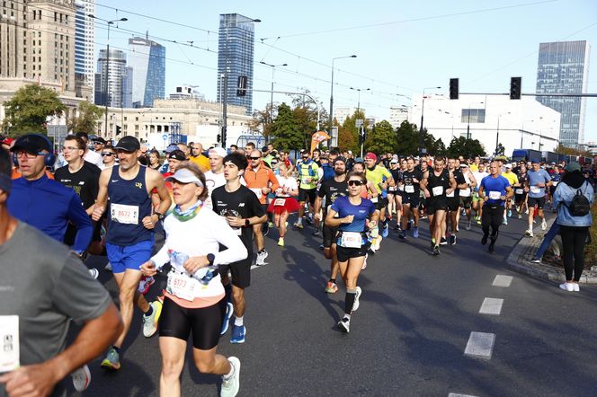 Uczestnicy 46. edycji Nationale-Nederlanden Maratonu Warszawskiego