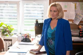 Na Wspólnej odc. 2827  opis, streszczenie: Danka przyłapie męża na rozmowie z Laurą 