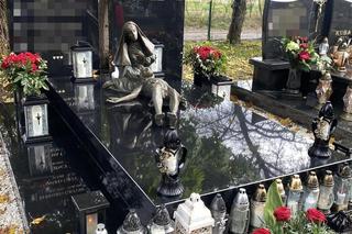 Kraków. Nowy grób Patryka P., syna Sylwii Peretii. Na mogile stanęła wymowna rzeźba