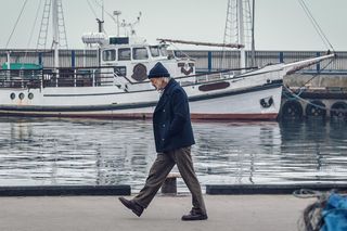 Bartosz Gelner, czyli serialowy Franz z Zatoki szpiegów, w nowym serialu HBO Max. O czym opowiada Scheda?