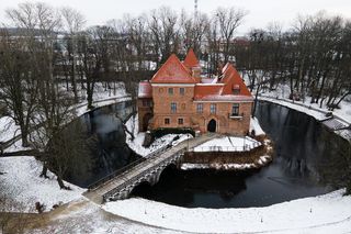 Zamek w Oporowie ma niezwykłą historię 