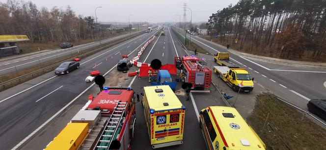 Potworny wypadek na S5 pod Bydgoszczą! 60-latek nie żyje, dwie osoby w szpitalu [ZDJĘCIA]