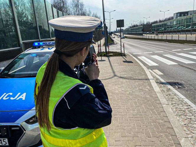 Koronawirus w Białymstoku i Podlaskiem. Policja sprawdza, czy przestrzegamy ograniczeń