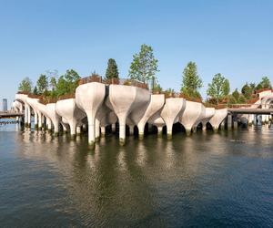 Little Island w Nowym Jorku od Heatherwick Studio