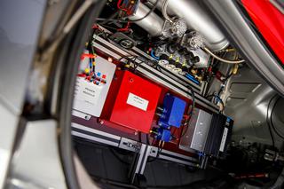 Zdalnie sterowany Nissan GT-R/C