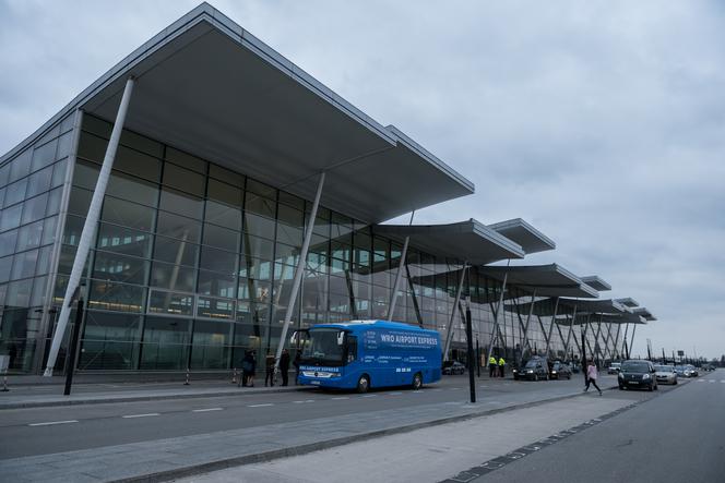 Wro Airport Express Bus