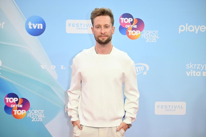 Krzan pokazała majtki, a Krupińska wyglądała jak syrenka. Tłum gwiazd na Top of the Top Sopot Festival 2025