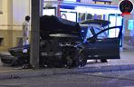 na skrzyżowaniu Alei Niepodległości i Odyńca w dzielnicy Mokotów