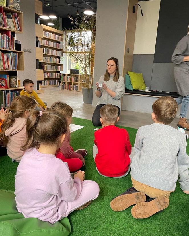 W tym miejscu zrobisz coś więcej niż pożyczenie książki. Bioteka obchodzi 2. urodziny! 