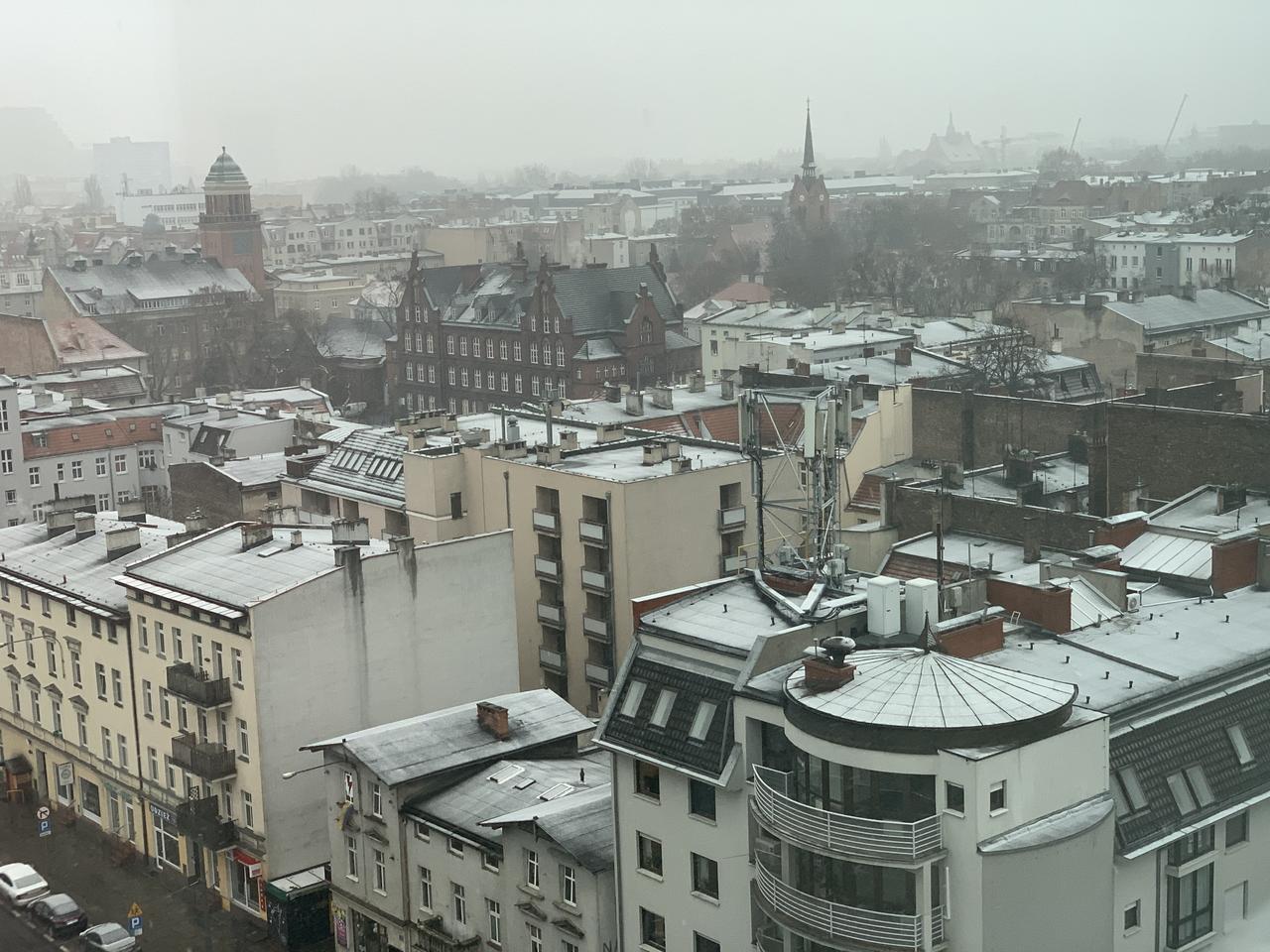 Uważajmy na drogach! Od południa w Poznaniu ma padać śnieg! 