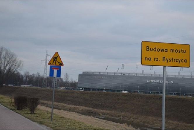 Ścieżka rowerowa zamknięta. Remont trwał będzie przez cały sezon [OBJAZDY, AUDIO]