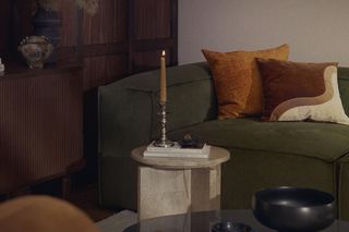 Modny kolor na jesień według Pantone: iguana