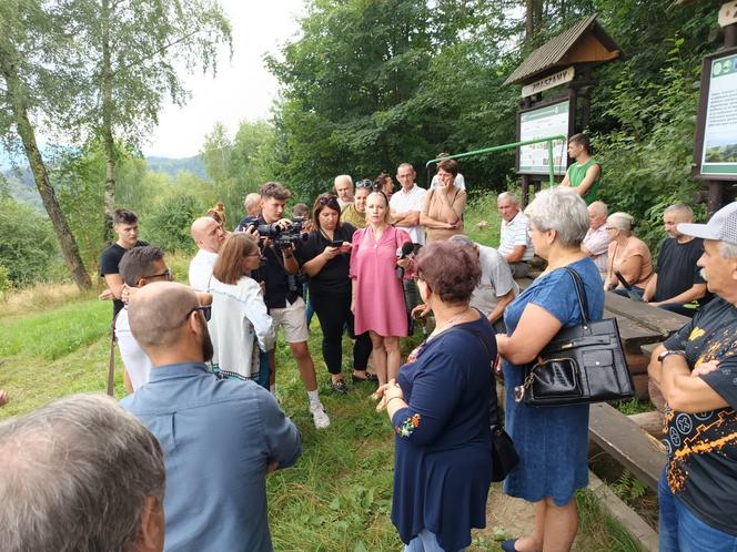 Protestują przeciwko platformy wieży widokowej 