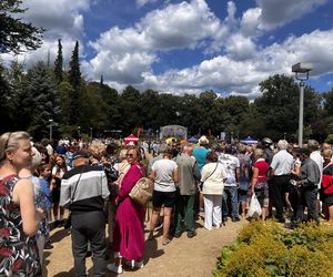 Kolejka tort urodziny Szczecina 