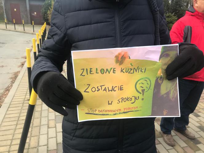 Mieszkańcy Kuźnik nie chcą dopuścić do zabetonowania ich osiedli