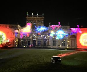 Pokaz świetlny na fasadach Pałacu w Wilanowie