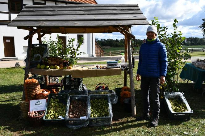 Smaki jesieni w skansenie. Zobacz, co działo się na imprezie w Olsztynku [ZDJĘCIA]