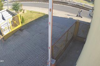 Wypadek w Bydgoszczy. Hulajnogą potrącił 76-latka i uciekł. Senior trafił do szpitala 