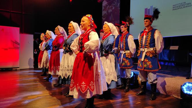 Podpisanie porozumienia o współpracy między tarnowskimi instytucjami kulturalno-edukacyjnymi województwa małopolskiego