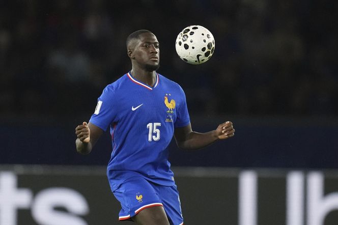 Reprezentacja Francji szokuje poza boiskiem