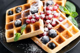 Keto gofry z mąki kokosowej. Chrupiące i prawie bez kalorii