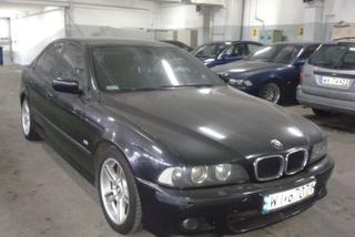 Rządowe samochody BMW serii 5 na sprzedaż