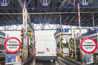 Autostrada A4 notuje coraz większy ruch samochodów