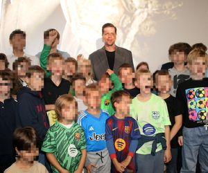 Szczęsny biegnie na premierę filmu