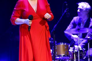 Ela Romanowska przeżyła wstrząs! Wyrzucili go z pędzącego auta i ostrzelali. Dramatyczne sceny