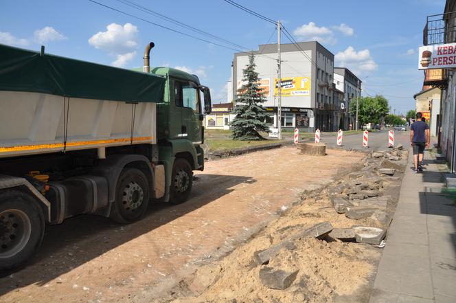 Roboty drogowe i utrudnienia na Dolnej Kamiennej w Skarżysku