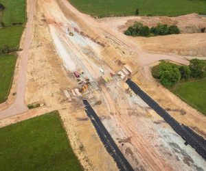 Autostrada D11 w Czechach - zdjęcia z budowy - sierpień 2025