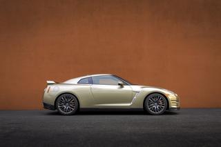 Nissan GT-R 45th Anniversary Gold Edition