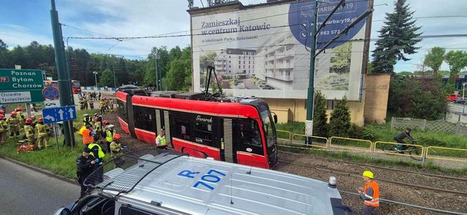 Wypadek tramwaju w Katowicach przy przystanku na ul. Chorzowskiej