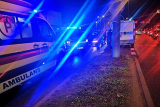 Zderzenie osobówki z radiowozem w Bydgoszczy! Dwie policjantki trafiły do szpitala