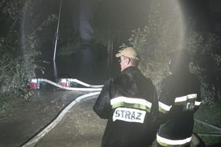 Strażacy z Warmii i Mazur pomagają powodzianom. Działania prowadzą m.in. w domu dziecka w Kłodzku [ZDJĘCIA]