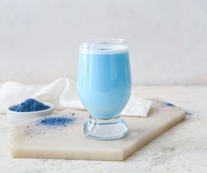 smerfowy koktajl