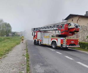 37-latek z poważnymi obrażeniami. „Eksperymentował z fajerwerkami”