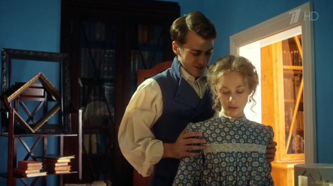 	Cena wolności. Polina (Tatjana Babienkowa), Dymitr (Artem Kryłow)